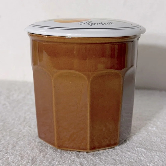 Vintage MCM Apricot 12oz Ceramic Canister Jar  Container - Picture 3 of 12
